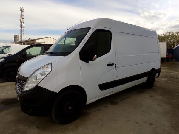 Renault Master Furgón T L2H2 3300 dCi 130CV E6 – Furgonetas segunda mano Zaragoza - Imagen 2