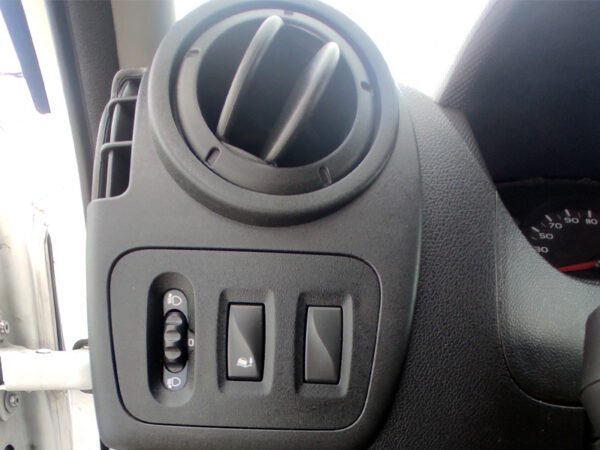 Renault Master Furgón T L2H2 3300 dCi 130CV E6 – Furgonetas segunda mano Zaragoza - Imagen 15