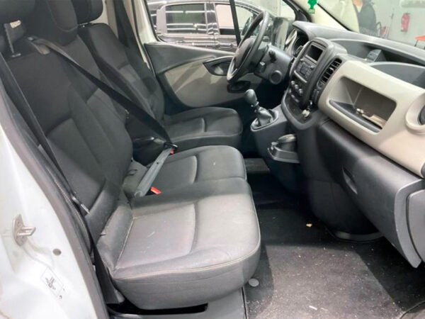 Renault Trafic Furgón L2H1 1.6 dCi 120CV | Furgonetas segunda mano Zaragoza - Imagen 6