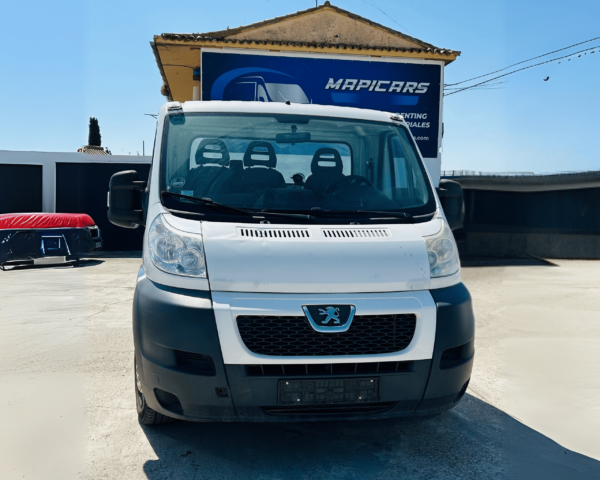 Peugeot Boxer Portavehículos 2.2 HDi | Furgonetas segunda mano - Imagen 2