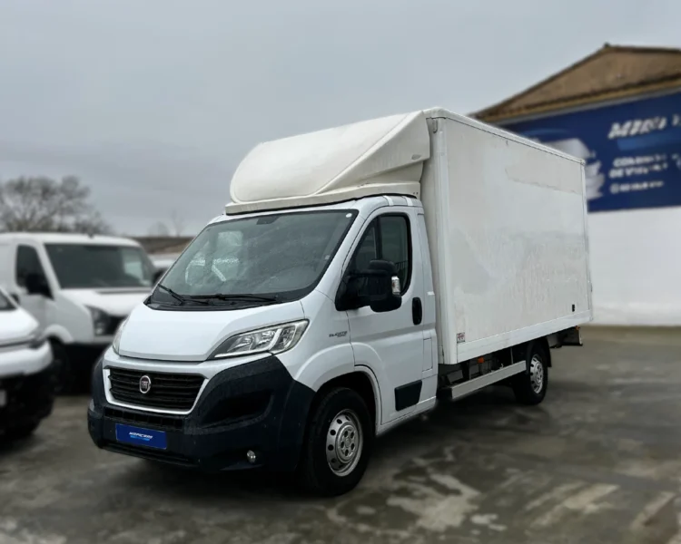 FIAT Ducato Maxi 35 Carrozado 2.3 Mjet  130CV de segunda mano 2018 Mapicars