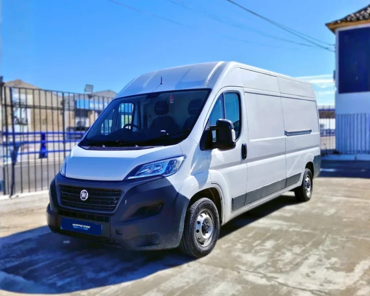 FIAT Ducato Furgón 2.3 Multijet 120 de segunda mano 2021 Mapicars